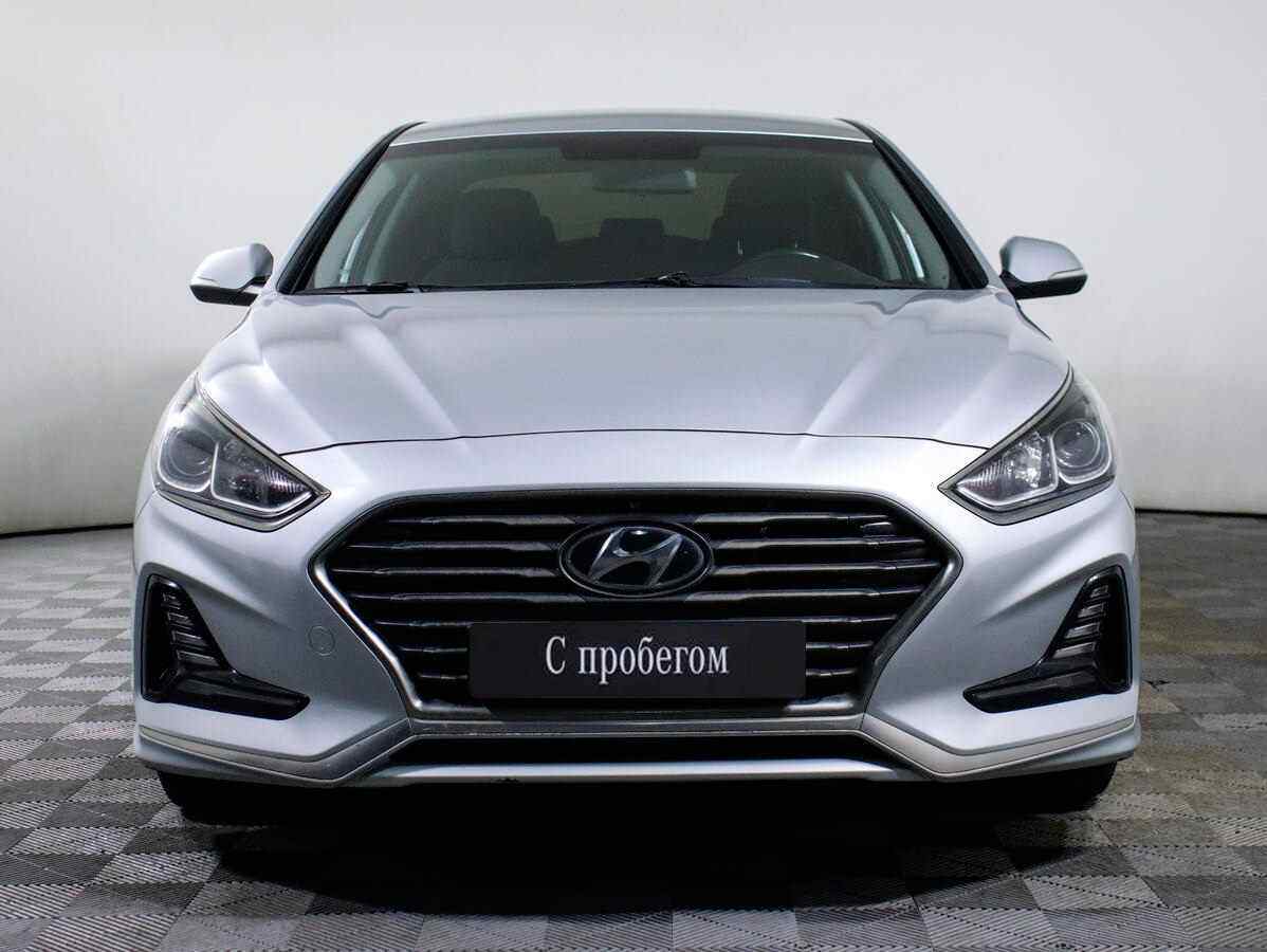 Хендай соната 2018г. Hyundai Sonata 2018. Hyundai Sonata 2018 серебристый. Hyundai Sonata 2017 — 2019 VII Рестайлинг. Hyundai Sonata VII (LF) Рестайлинг at серебристый с пробегом на снегу.