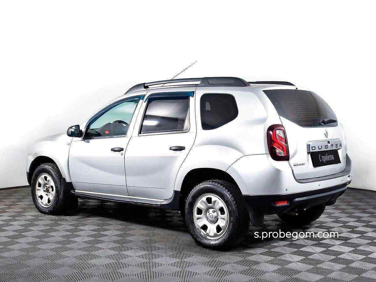 Renault Duster - фото 10