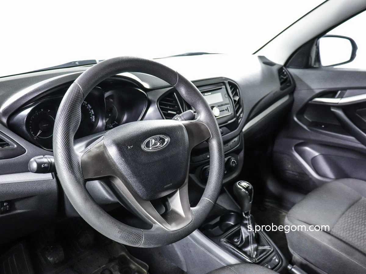 LADA Vesta - фото 4