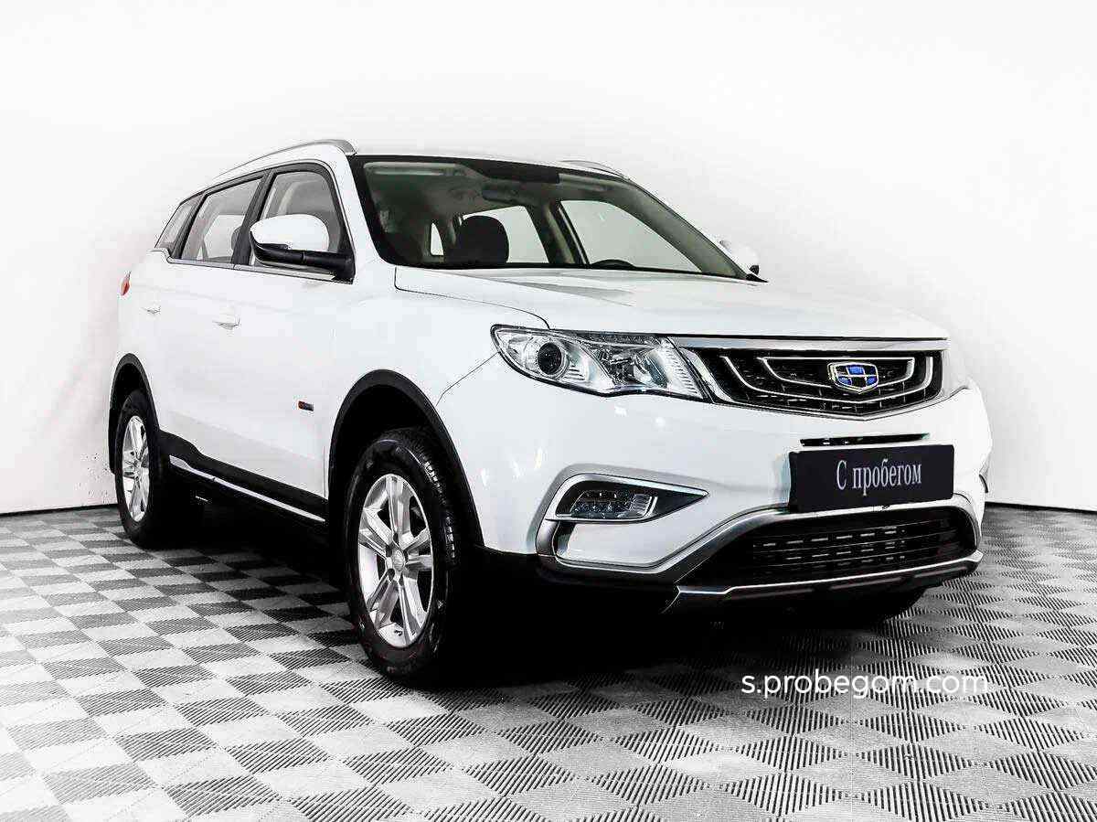 Geely Atlas - фото 3