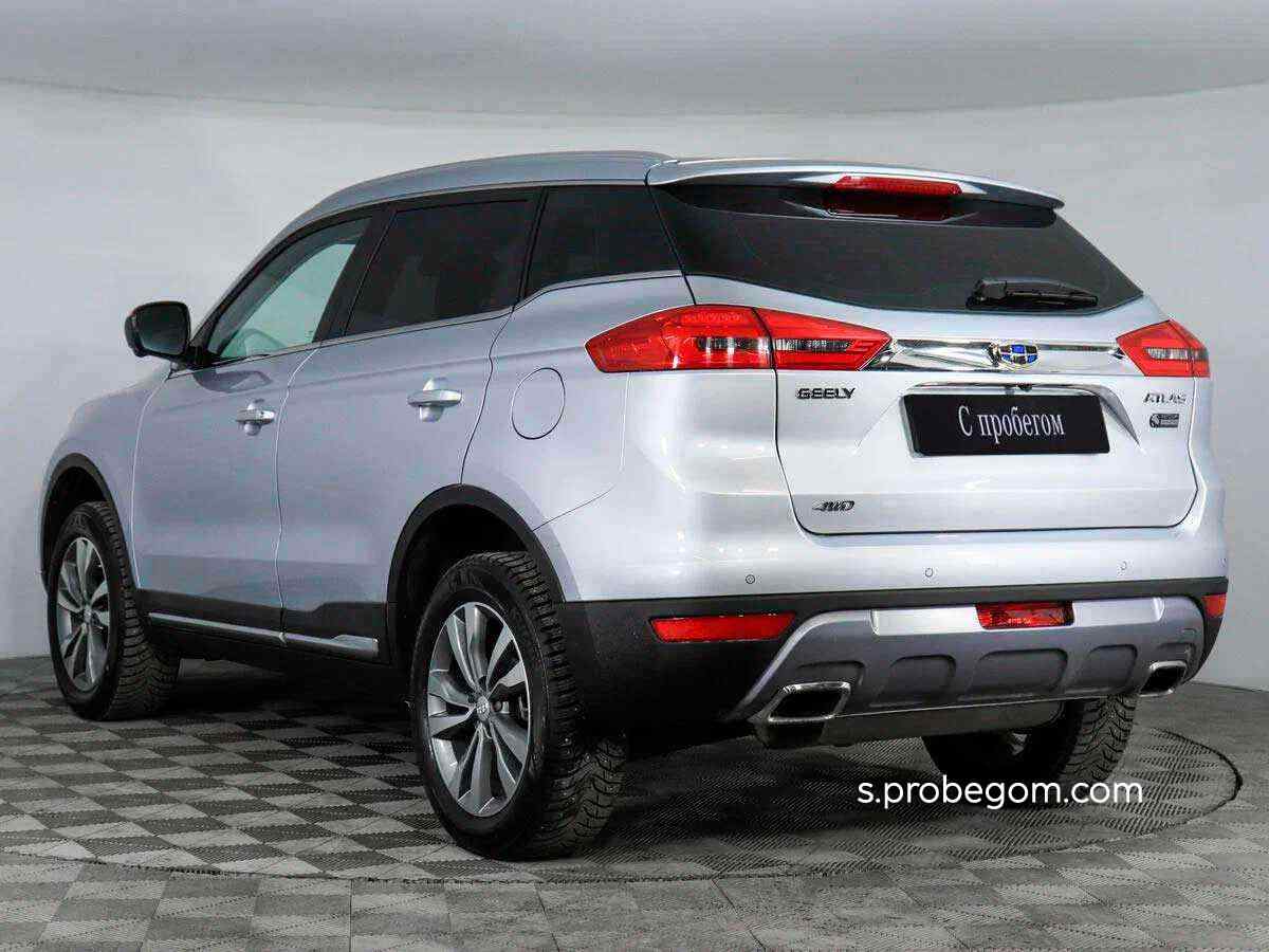 Geely Atlas - фото 10