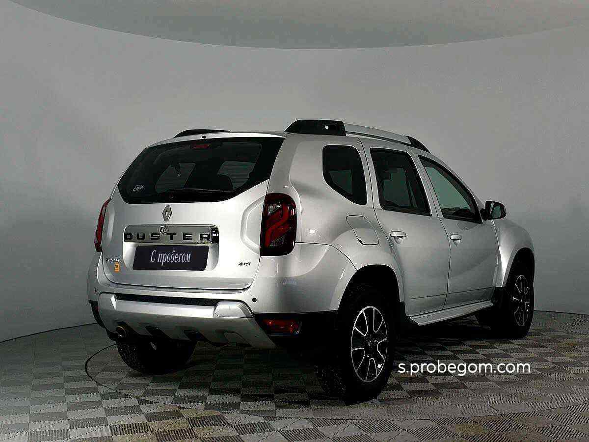 Renault Duster - фото 12