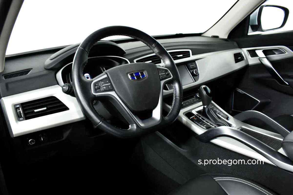 Geely Atlas - фото 6