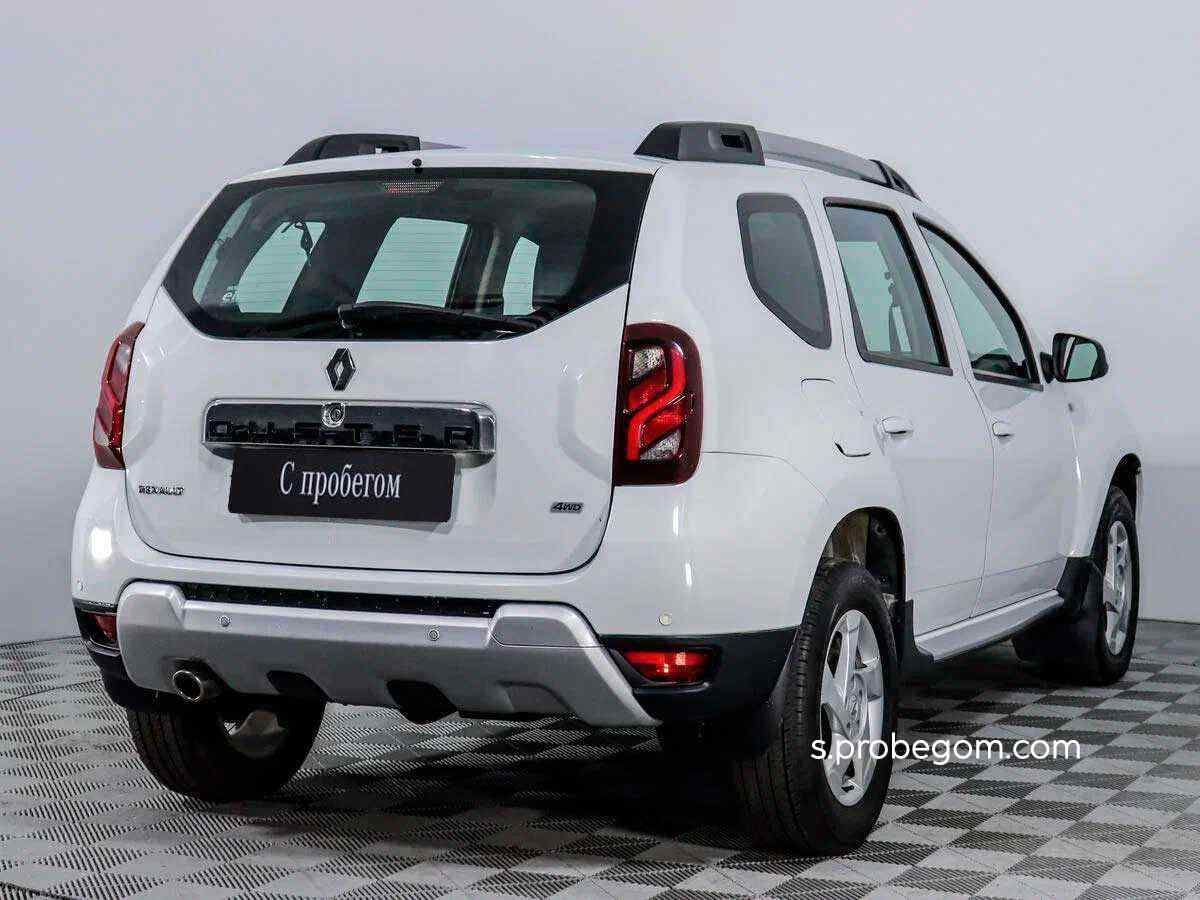 Renault Duster - фото 12