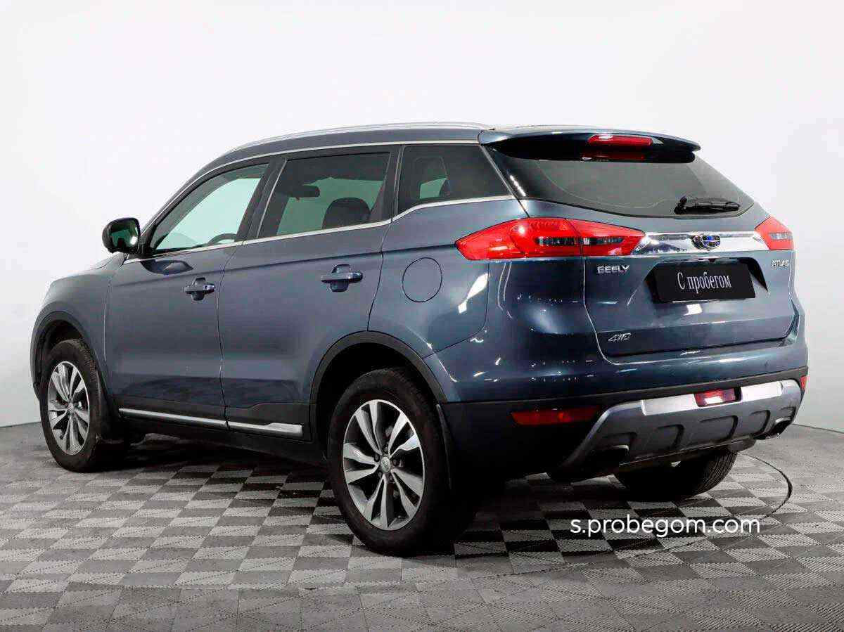 Geely Atlas - фото 10